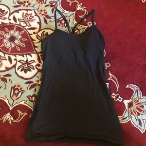 Lululemon workout top